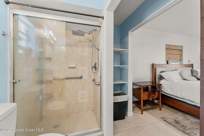 Building Photo - 1848 Edith St NE