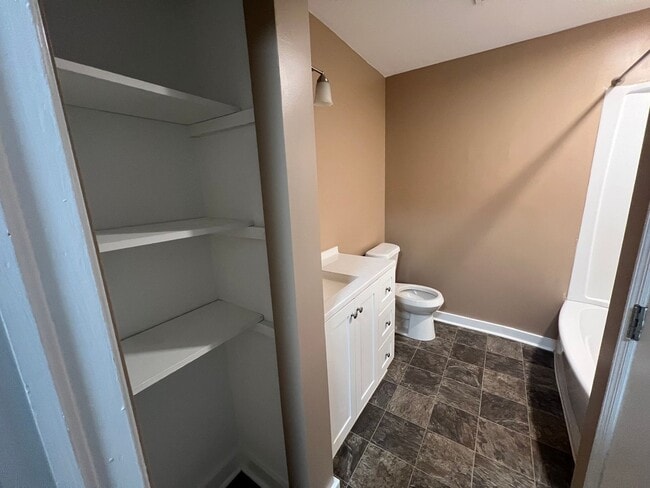 Building Photo - 3 Bedroom 1 Bathroom Home by Stillman College