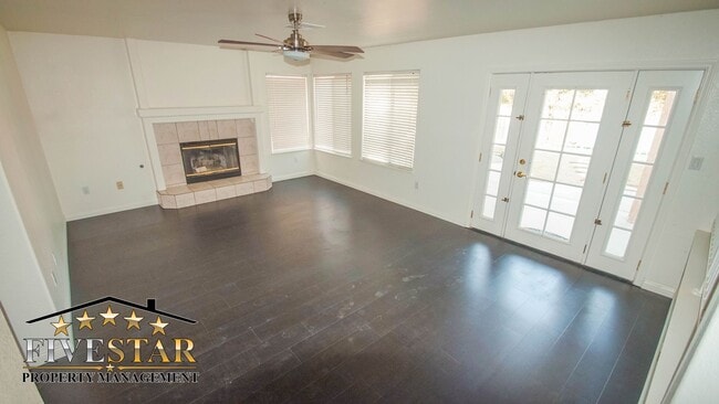 Building Photo - House for Rent on 4938 Shorebird Drive