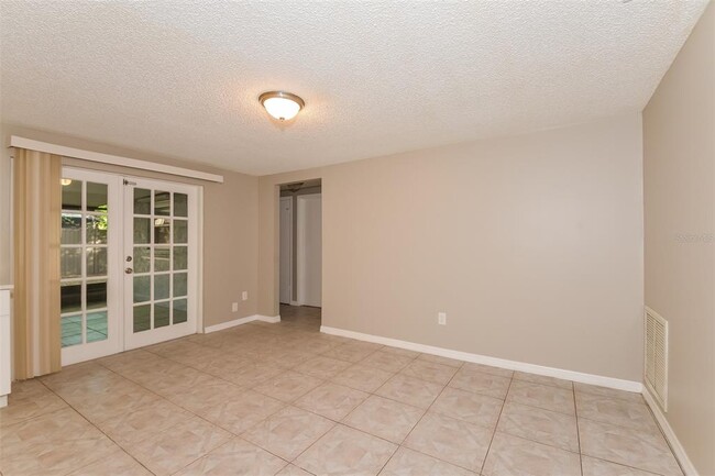 Building Photo - 5348 Durango Ave