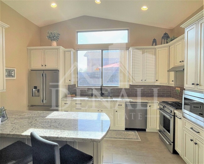 Building Photo - 1506 N Sierra Heights