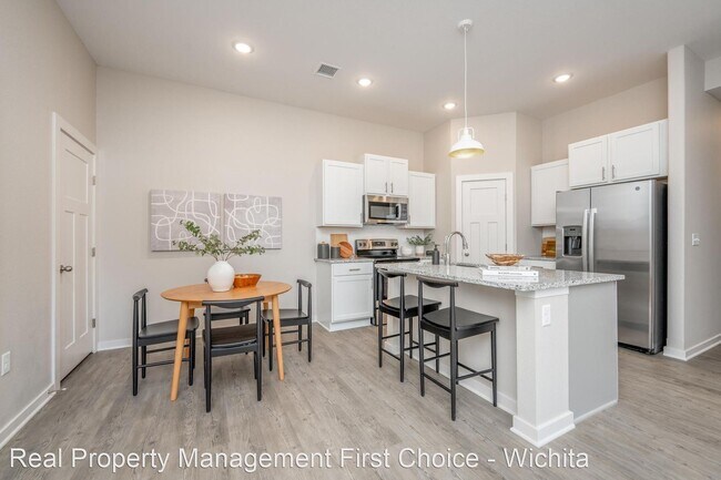 Building Photo - 3 br, 2 bath House - 3419 W 45th ST S