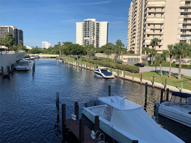 Building Photo - 4101 N Ocean Blvd