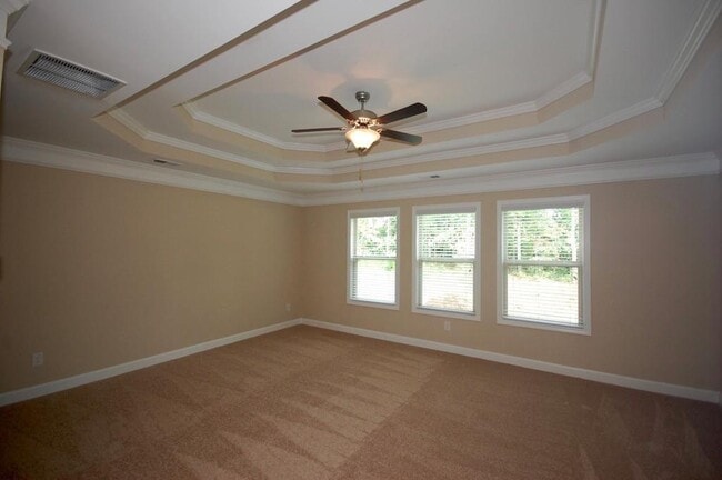 Building Photo - 235 Haney Rd