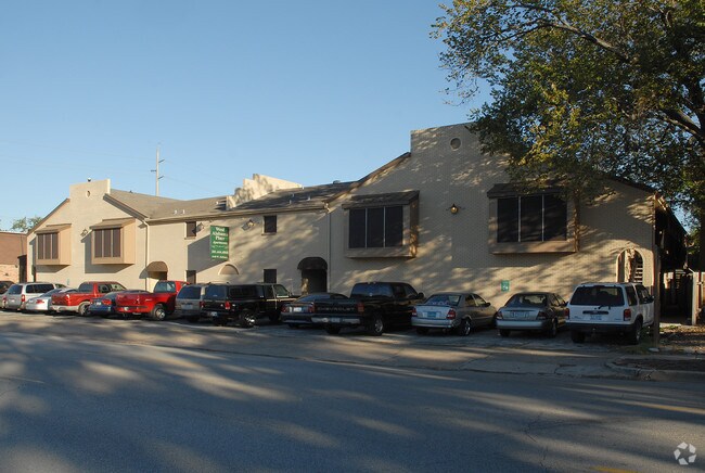 Building Photo - West Alabama Apartments