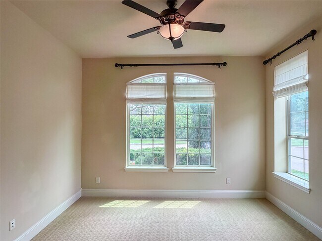 Building Photo - 10810 Poolman Pl
