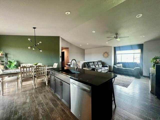 Building Photo - 605 Ballista Blvd