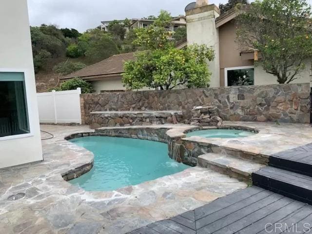 Building Photo - 1642 Via La Plaza