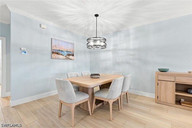 Building Photo - 5877 3 Iron Dr