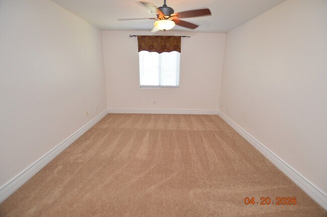 Building Photo - 598 Over Par Ct