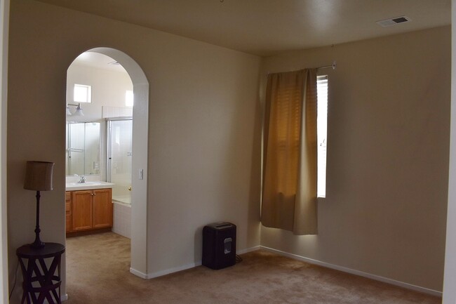 Building Photo - 3540 Heron's Cir