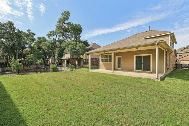 Building Photo - 10418 Turnbull Loop