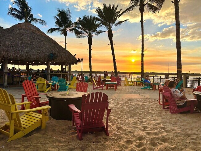 Building Photo - Punta Gorda Isles