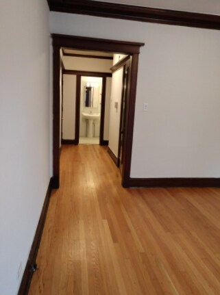 Building Photo - 4632 N Francisco Ave