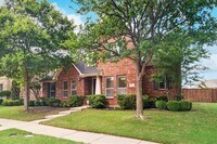 Building Photo - 3852 Banner Dr