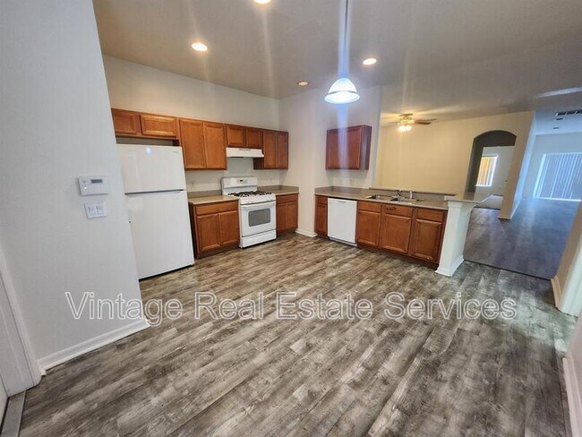 Building Photo - 9344 Mandrake Ct