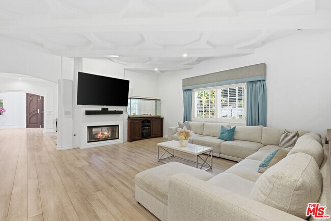 Building Photo - 4305 Coquette Pl