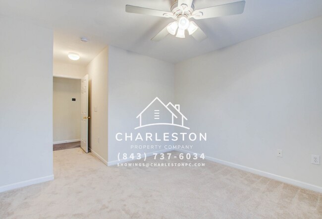 Building Photo - 500 Tree Branch Cir