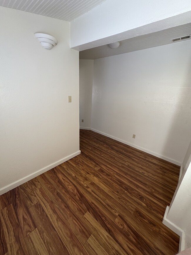 Bedroom/Office - 1637 Cheyenne Blvd