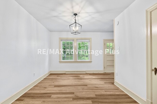 Building Photo - 3 Bedroom 2 Bath in Farmville!