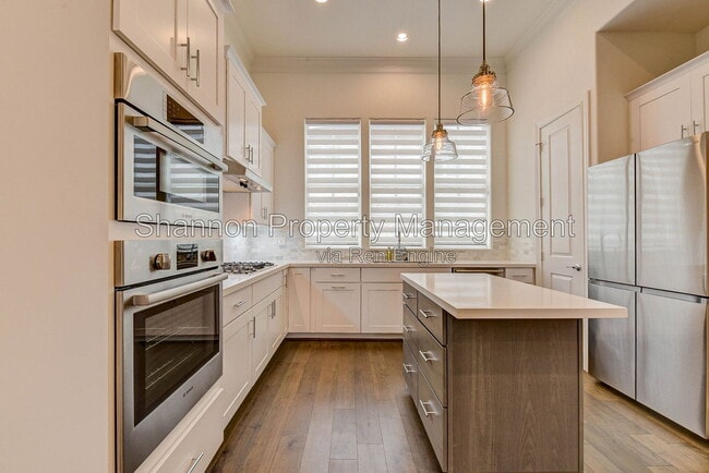 Building Photo - 2724 Dolce Oaks Dr