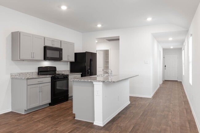 Building Photo - One Month FREE Rent!