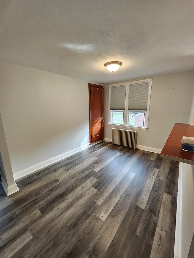 Building Photo - 134 Fowler Ave Ext