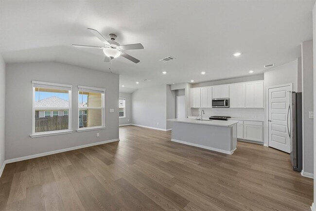 Building Photo - 12309 Dairywork Rd