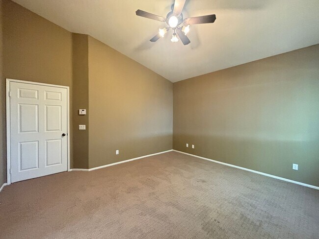 Building Photo - Upgraded West Lancaster Home