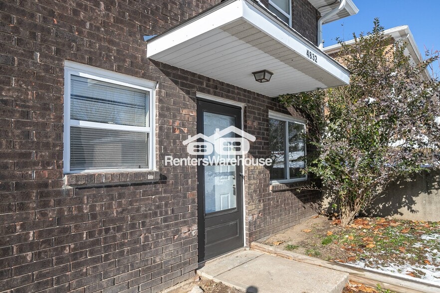 Building Photo - 4832 NW Homestead Terrace