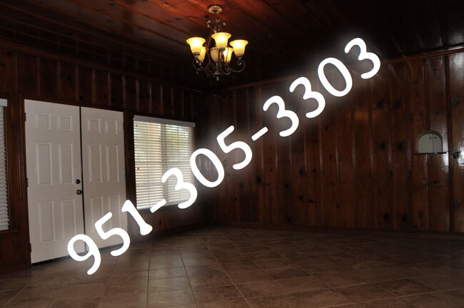 Building Photo - 494 Electric Ave