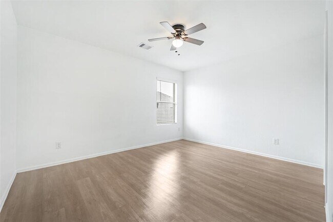 Building Photo - 26919 Wilderye Cv Ln