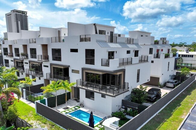 Building Photo - Northeast 2nd Street, Fort Lauderdale, FL 33301 - 3 BR 4 BA townhouse