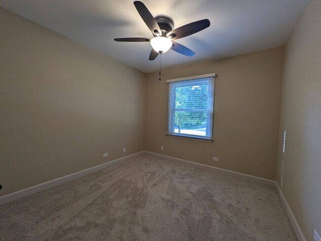 Building Photo - 11727 Davey Dr