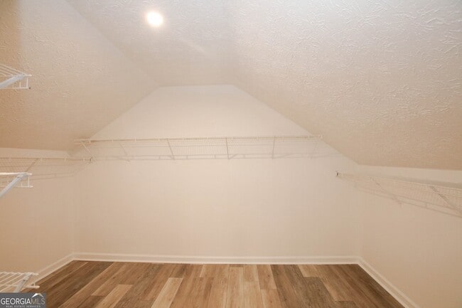 Building Photo - 4130 Wildridge Dr