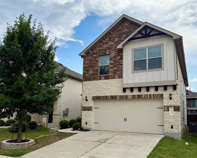 Primary Photo - 14004 Hedera Dr