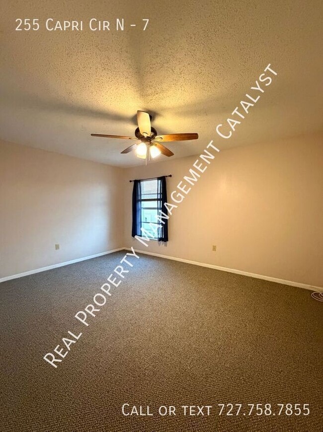 Building Photo - 255 Capri Cir N