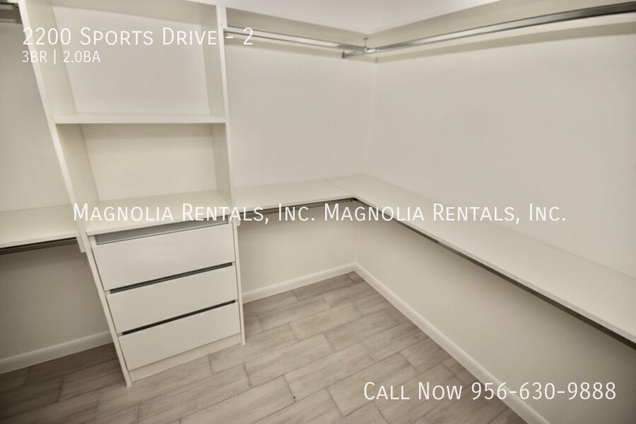 Building Photo - 2200 S Sports Dr