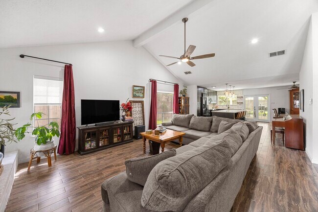 Building Photo - 22610 Coriander Dr