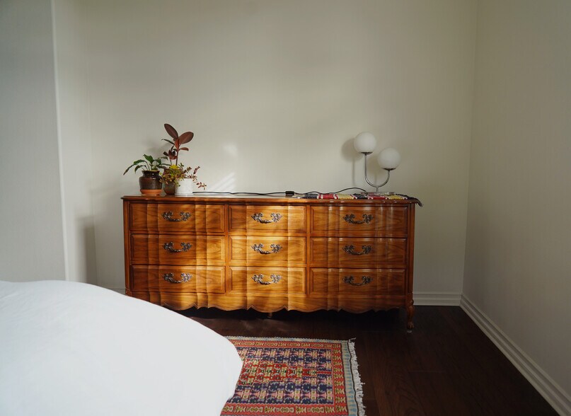 Primary Bedroom Nook - 951 N Sunrise Ln