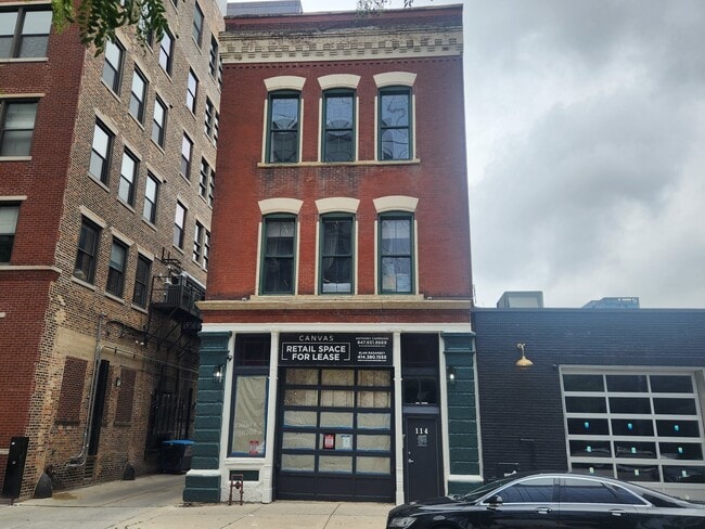 Building Photo - 114 N Aberdeen St
