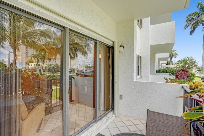 Building Photo - 1201 S Ocean Dr