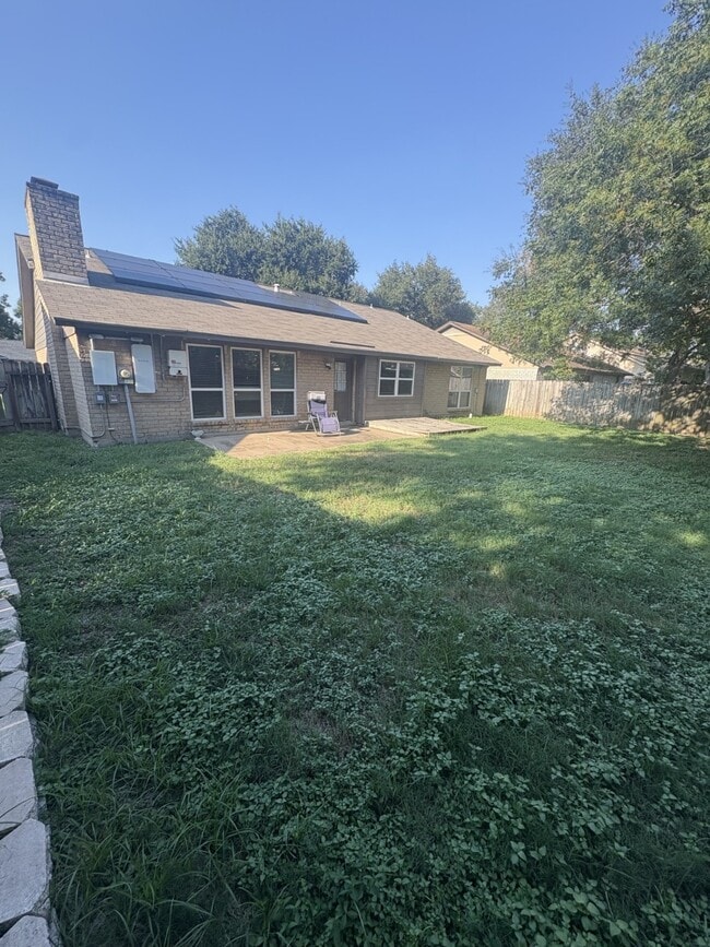 Building Photo - 22419 Deville Dr