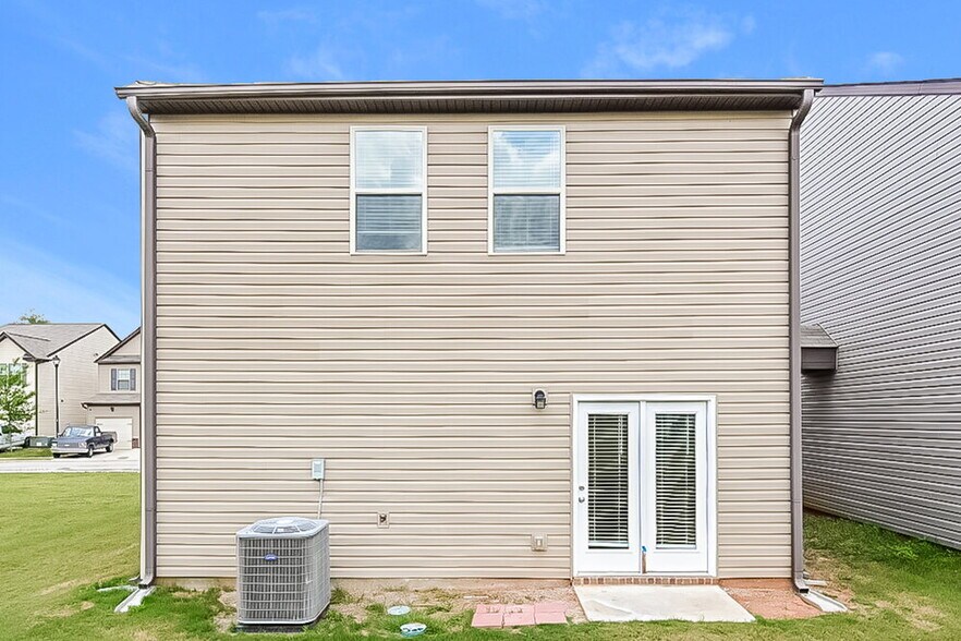Building Photo - 360 Lossie Ln