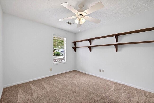 Building Photo - 4502 Legend Hollow Ln