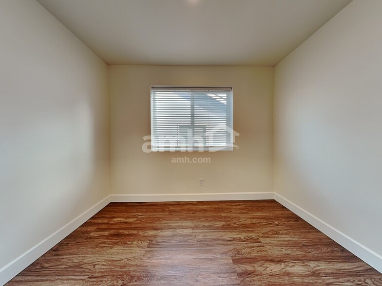 Building Photo - 9253 Shootingstar St SE