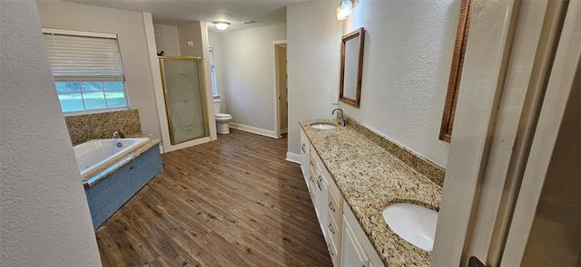 Building Photo - 137 Oakview