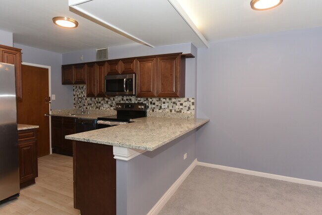 Building Photo - 1567 Ridge Ave