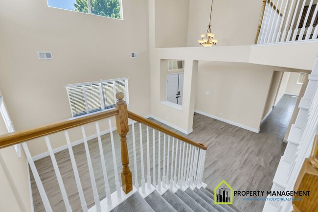 Building Photo - Luxury 5-BR Home Rental in Elk Grove