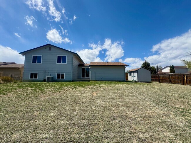 Building Photo - 4 Bedrooom home in Security-Widefield
